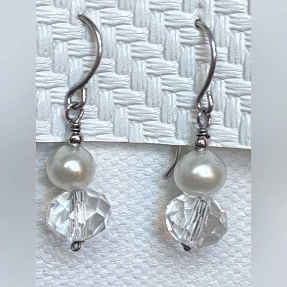 Vintage 925 Silver Dangle Earrings with freshwater Pearl and Glass Bead - Picture 3 of 3